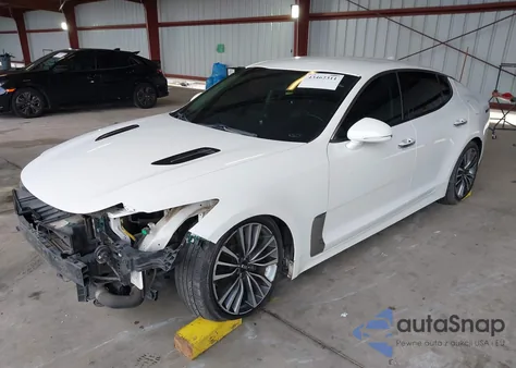 2019 Kia Stinger из США, поврежденный, VIN KNAE15LA2K6044258